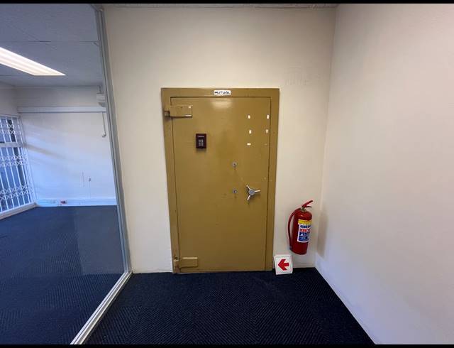 62M² OFFICE FOR SALE IN UMHLANGA CENTRAL